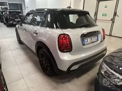 Usata Mini Cooper 136 CV (100 kW) 2022 Bianco Utilitaria