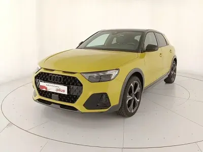 Usata Audi A1 Design 110 CV (80 kW) 2023 R1 giallo pitone metallizzato SUV
