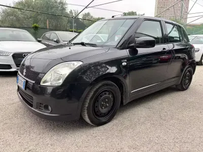 Usata Suzuki Swift GL 69 CV (50 kW) 2007 Nero Utilitaria