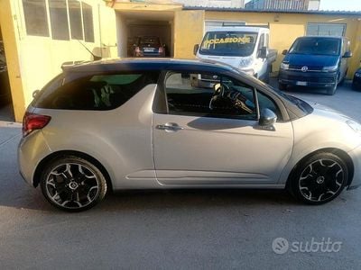 Grigio Usata 2011 Citroën DS3 Utilitaria | 2400 €