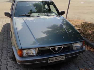 usata Alfa Romeo 75 1.8 iniezione gpl