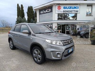 Usata Suzuki Vitara Cool 119 CV (87 kW) 2017 Grigio SUV