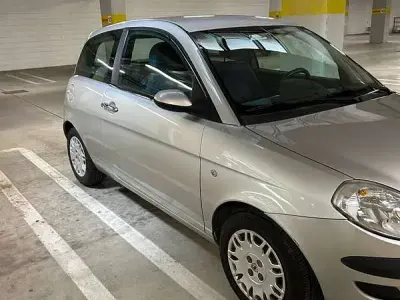 Begagnad Lancia Ypsilon