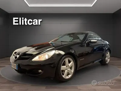 Usata Mercedes SLK200 163 CV (119 kW) 2005 Nero Cabrio