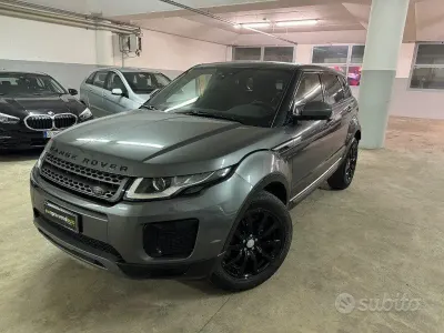 Usata Land Rover Range Rover evoque Pure 150 CV (110 kW) 2019 Grigio SUV
