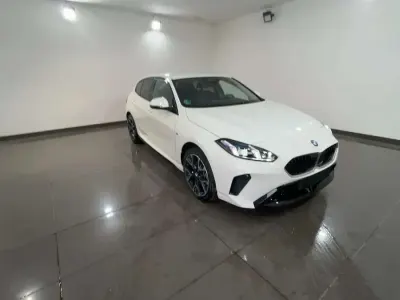 Usata BMW 120 M Sport 163 CV (119 kW) 2025 Bianco Utilitaria