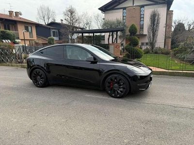 Usata Tesla Model Y Performance 155 kW (211 CV) 2022 Nero SUV