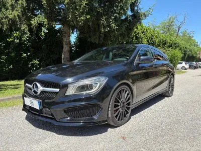 Usata Mercedes CLA250e Shooting Brake Premium 211 CV (155 kW) 2016 Nero Station wagon