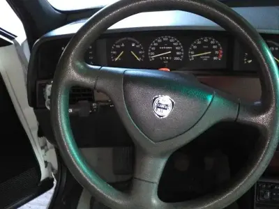 Usata Lancia Dedra 75 CV (55 kW) 1994 Bianco Berlina