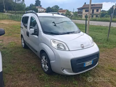 Usata Fiat Qubo Trekking 70 CV (51 kW) 2011 Grigio Monovolume