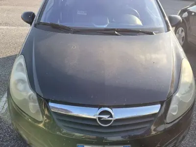 Usata Opel Corsa Sport 90 CV (66 kW) 2008 Utilitaria