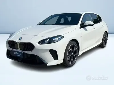 Usata BMW 120 M Sport 156 CV (114 kW) 2025 Bianco Utilitaria