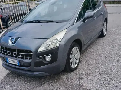 Gebraucht Peugeot 3008 2011 Grau Kombi