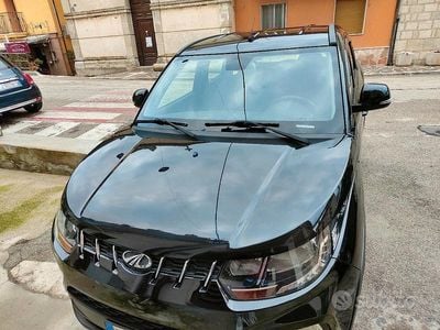 Usata Mahindra KUV100 87 CV (63 kW) 2021 Nero SUV