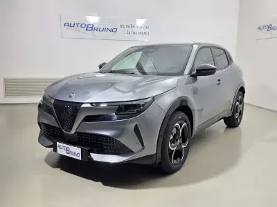 Nuova Alfa Romeo GT Junior Ti 145 CV (106 kW) 2026 Grigio SUV