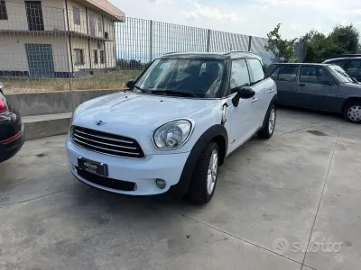 Usata Mini Cooper D Countryman 111 CV (81 kW) 2011 Bianco SUV