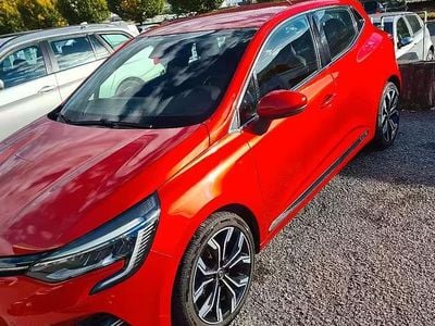 Second-hand Renault Clio IV 101 CP (74 kW) 2019 Roșu Berlinǎ