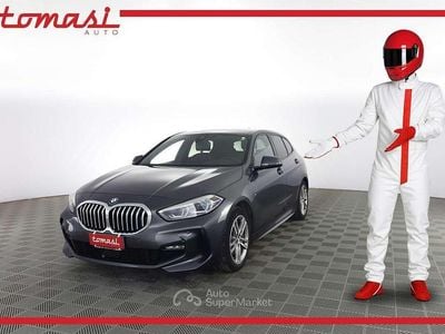 Usata BMW 116 M Sport 116 CV (85 kW) 2021 Gray Utilitaria