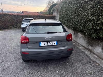 Usata Audi Q2 Admired 116 CV (85 kW) 2019 Grigio SUV