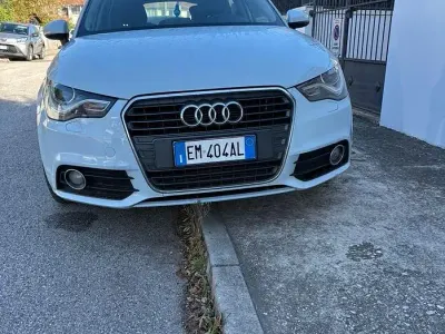 Usata Audi A1 Premium 90 CV (66 kW) 2012 Utilitaria