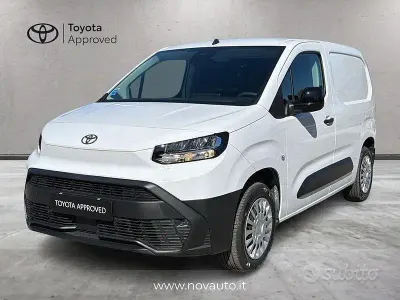 Ny Toyota Proace City City 110 HK (80 kW) 2025 Hvid MPV