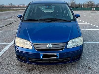 Usata Fiat Idea 95 CV (69 kW) 2006 Blu Monovolume