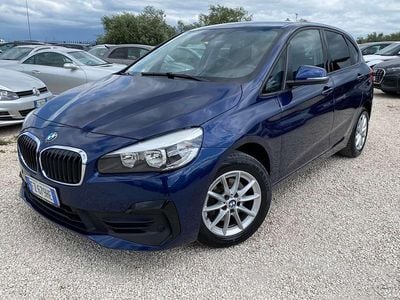 Usata BMW 216 Active Tourer Advantage 116 CV (85 kW) 2019 Blu Monovolume