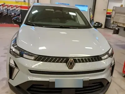Usata Renault Captur 101 CV (74 kW) 2024 SUV