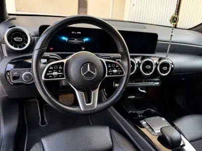 Usata Mercedes A180 Premium 116 CV (85 kW) 2022 Berlina