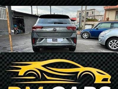 Usata VW T-Roc R-line 150 CV (110 kW) 2023 Grigio SUV