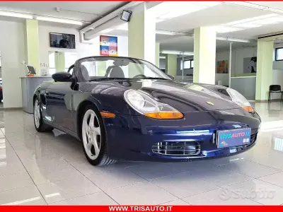 Usata Porsche Boxster 219 CV (161 kW) 2002 Bluazzurro Cabrio