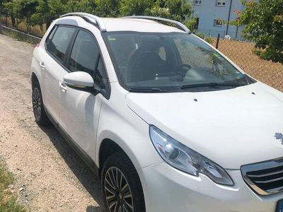 usata Peugeot 2008 VTI e 1.2 cambio automatico