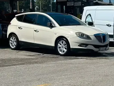 Usata Lancia Delta