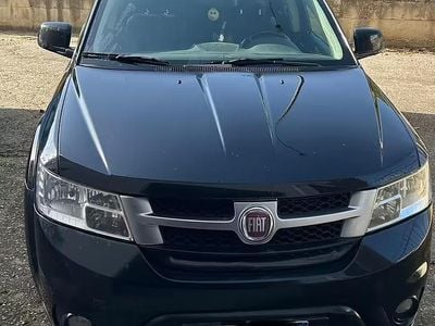 Usata Fiat Freemont 140 CV (102 kW) 2011 Nero SUV