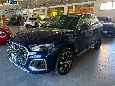 Usata Audi Q5 Sportback Advanced 265 CV (194 kW) 2021 Blu/azzurro SUV