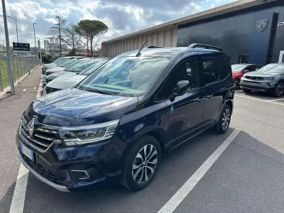 Usata Renault Kangoo Techno 116 CV (85 kW) 2024 Blu/azzurro Monovolume