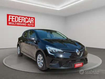 Usata Renault Clio V Life 101 CV (74 kW) 2022 Nero Berlina
