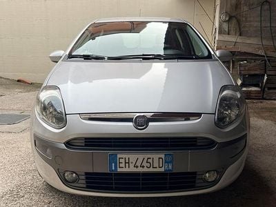 Usata Fiat Grande Punto 77 CV (56 kW) 2011 Grigio Utilitaria