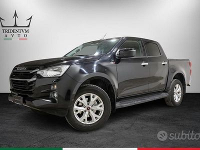 Usata Isuzu D-Max 163 CV (119 kW) 2024 Nero Pick-up