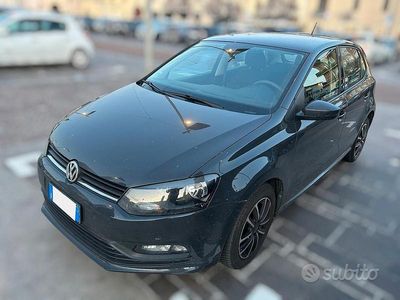 Grigio Usata 2016 VW Polo Trendline Berlina | 7999 € (Buon prezzo)