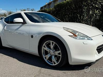 Usata Nissan 370Z 328 CV (241 kW) 2009 Bianco Coupé