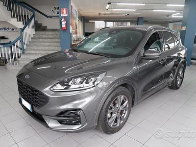 Usata Ford Kuga ST-Line 120 CV (88 kW) 2024 Nero SUV