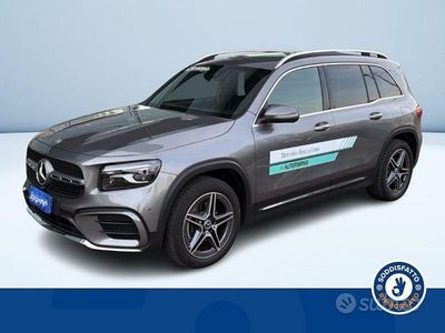 Usata Mercedes GLB200 AMG Line Premium 149 CV (109 kW) 2025 Grigio SUV