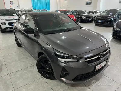 Usata Opel Corsa GS Line 102 CV (75 kW) 2020 Grigio Utilitaria