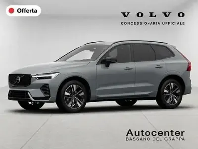 Nuova Volvo XC60 Plus 250 CV (183 kW) 2026 SUV