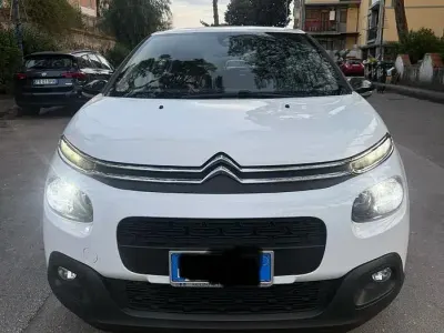 Usata Citroën C3 Shine 102 CV (75 kW) 2018 Bianco Utilitaria