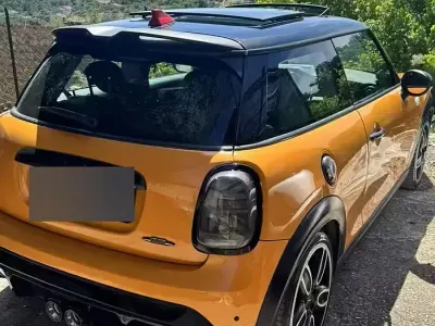 Usata Mini Cooper SD 170 CV (125 kW) 2014 Arancione Utilitaria