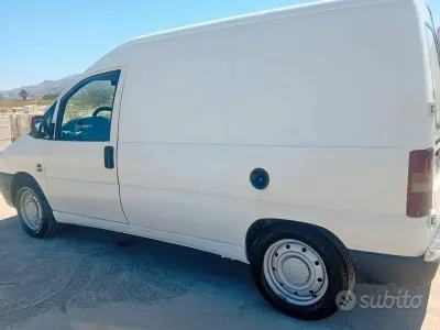 Usata Fiat Scudo 92 CV (67 kW) 1998 Bianco