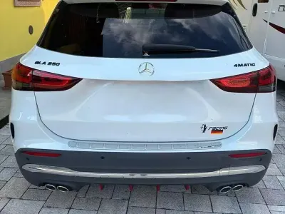 Usata Mercedes GLA250