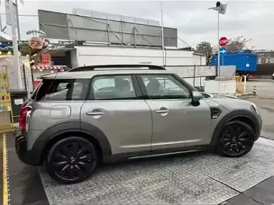 Usata Mini Countryman 136 CV (100 kW) 2019 Grigio SUV